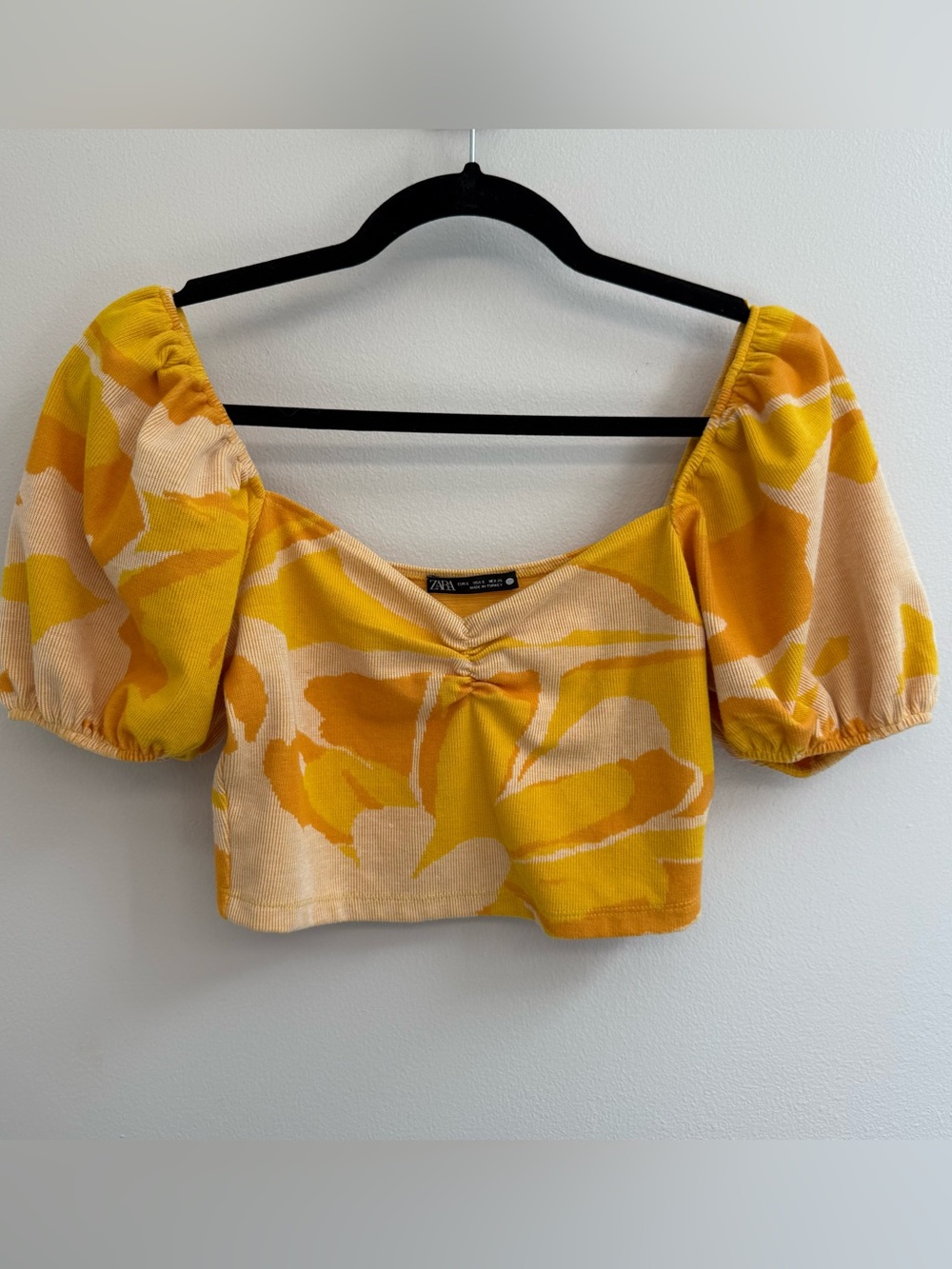 Zara Yellow & Cream Floral Puff-Sleeve Crop Top